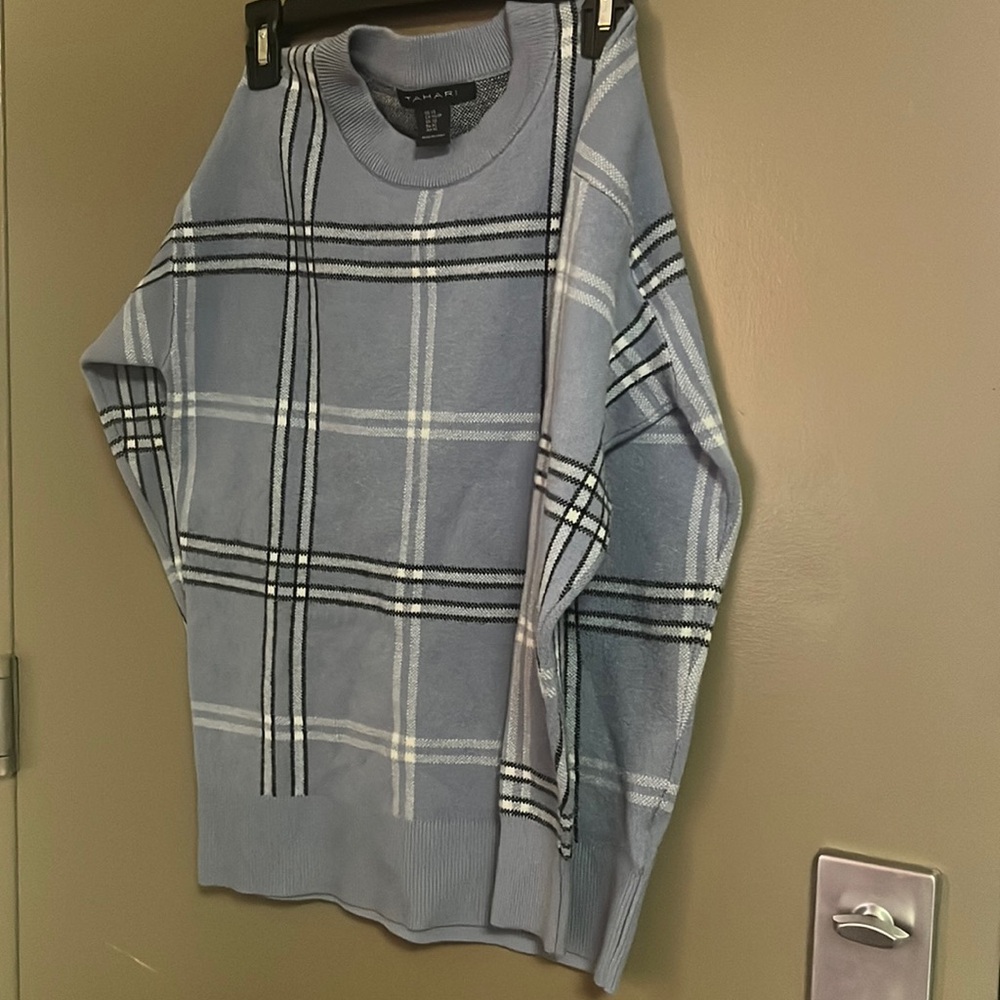 Tahari sweater